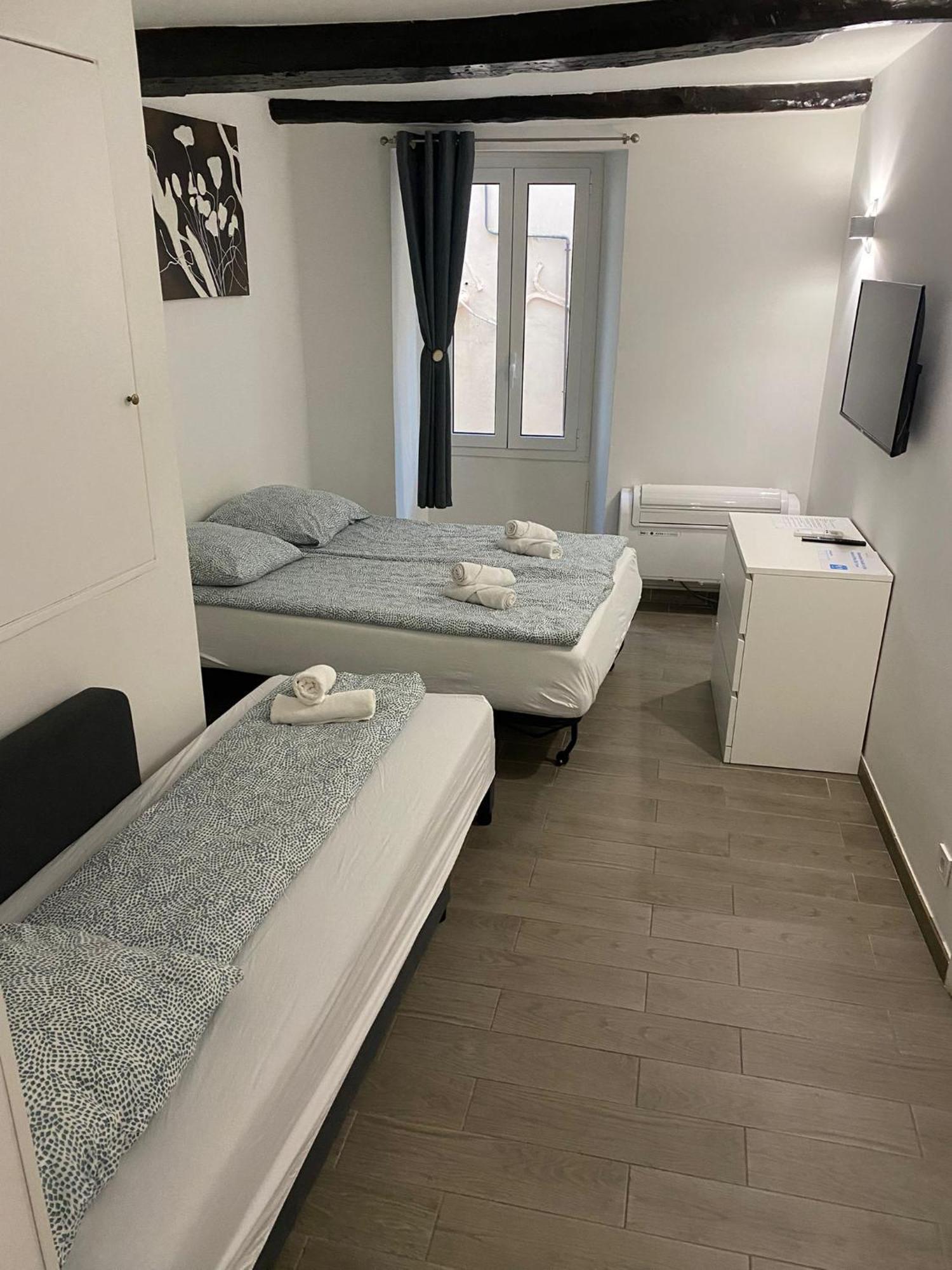Renovated Studio In The Heart Of The Old Town マントン エクステリア 写真